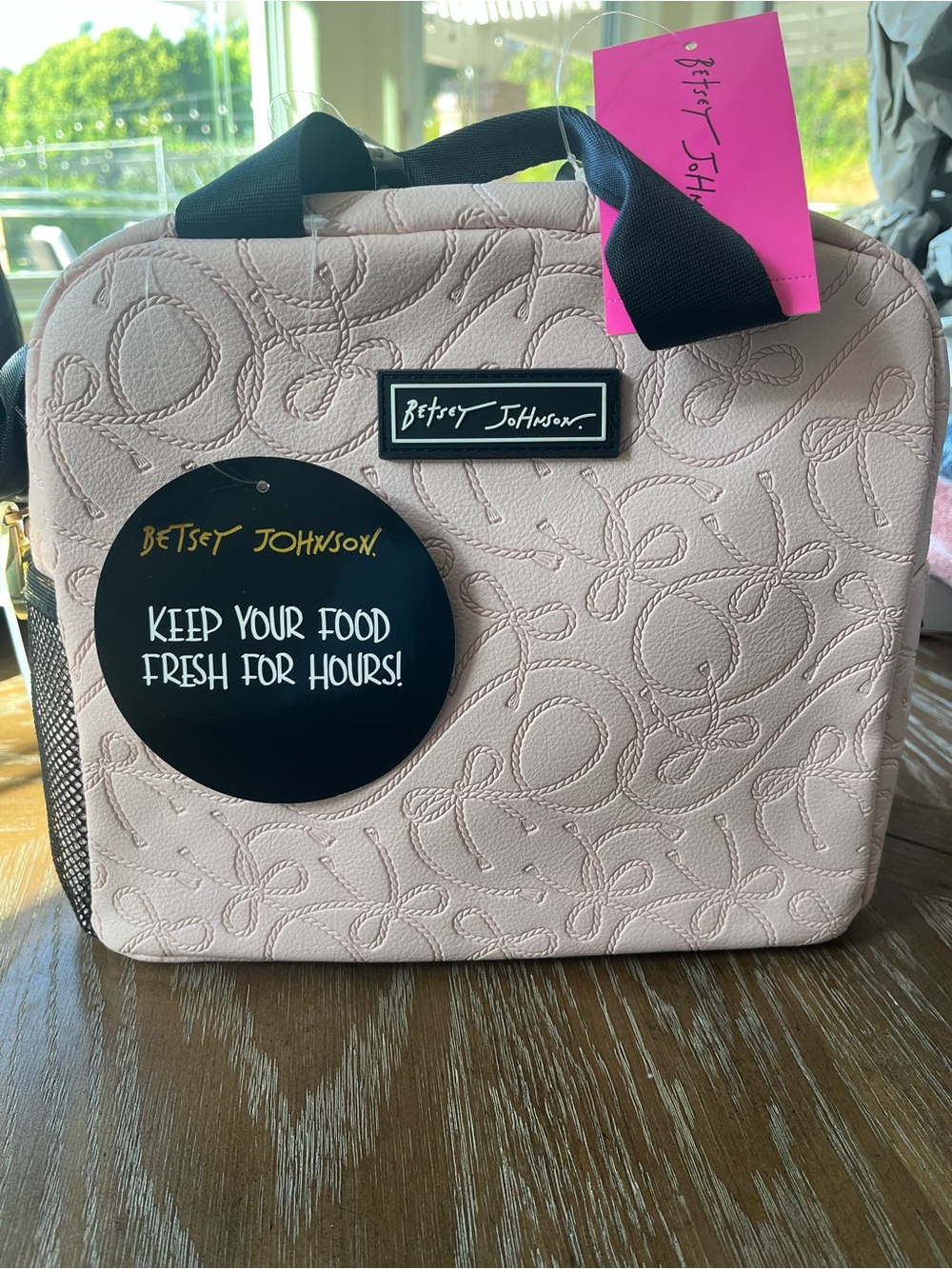 Betsey Johnson Blush Pink Quilted Insulated Lunch Tote Ribbons/Bows